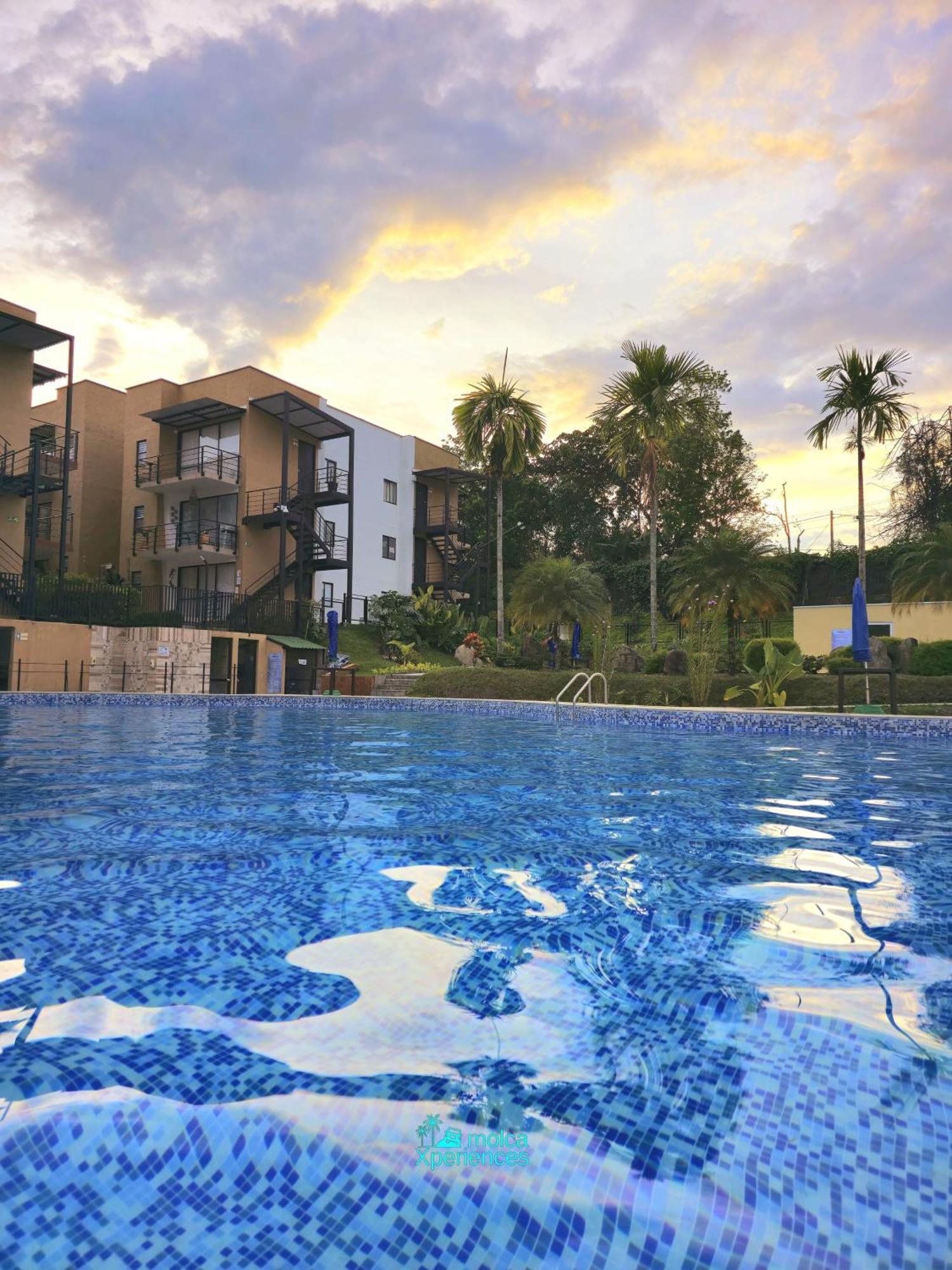 Appartement Privado Vacacional A 5m Del Aeropuerto, 20 Minutos Del Parque Del Cafe Y Centro De Con 4 Piscinas, 3 Jacuzzi, Sauna By Molca Xperiences 2h Armenia (Quindio)