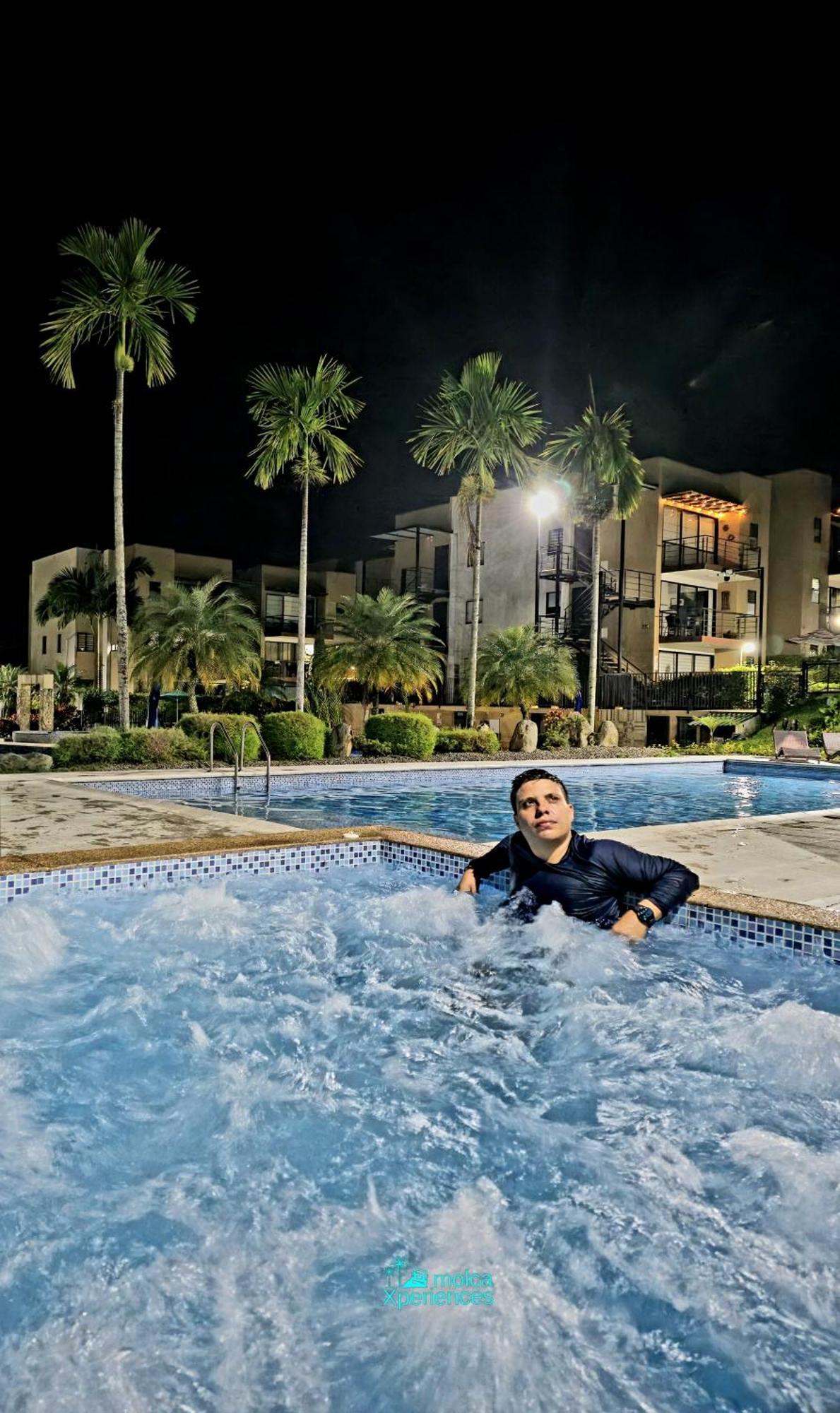 Privado Vacacional A 5m Del Aeropuerto, 20 Minutos Del Parque Del Cafe Y Centro De Con 4 Piscinas, 3 Jacuzzi, Sauna By Molca Xperiences 2h
