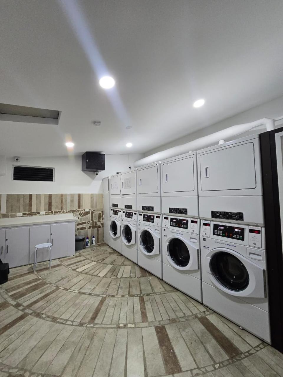 Privado Vacacional A 5m Del Aeropuerto, 20 Minutos Del Parque Del Cafe Y Centro De Con 4 Piscinas, 3 Jacuzzi, Sauna By Molca Xperiences 2h Appartement