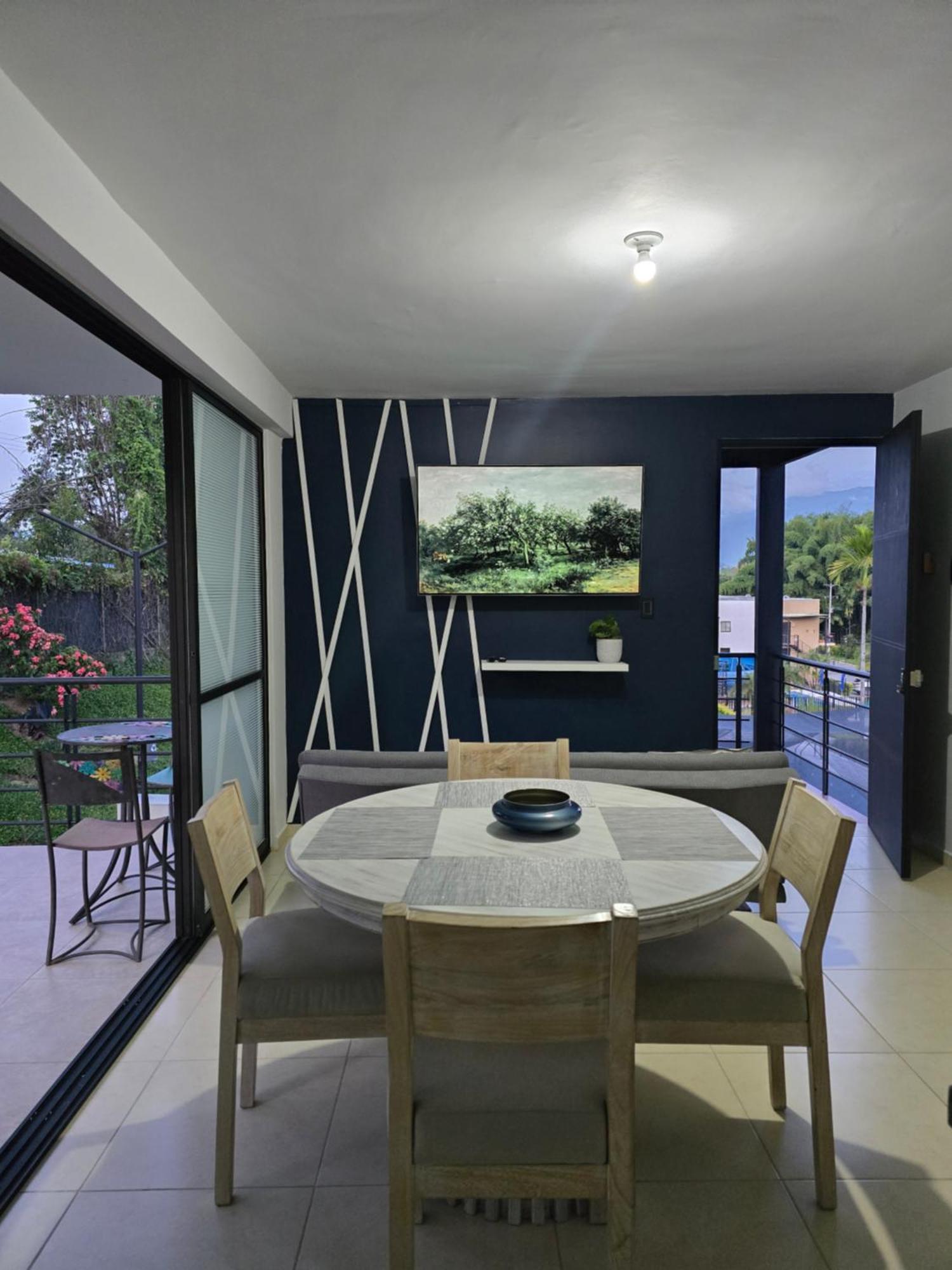 Privado Vacacional A 5m Del Aeropuerto, 20 Minutos Del Parque Del Cafe Y Centro De Con 4 Piscinas, 3 Jacuzzi, Sauna By Molca Xperiences 2h * Armenia (Quindio)