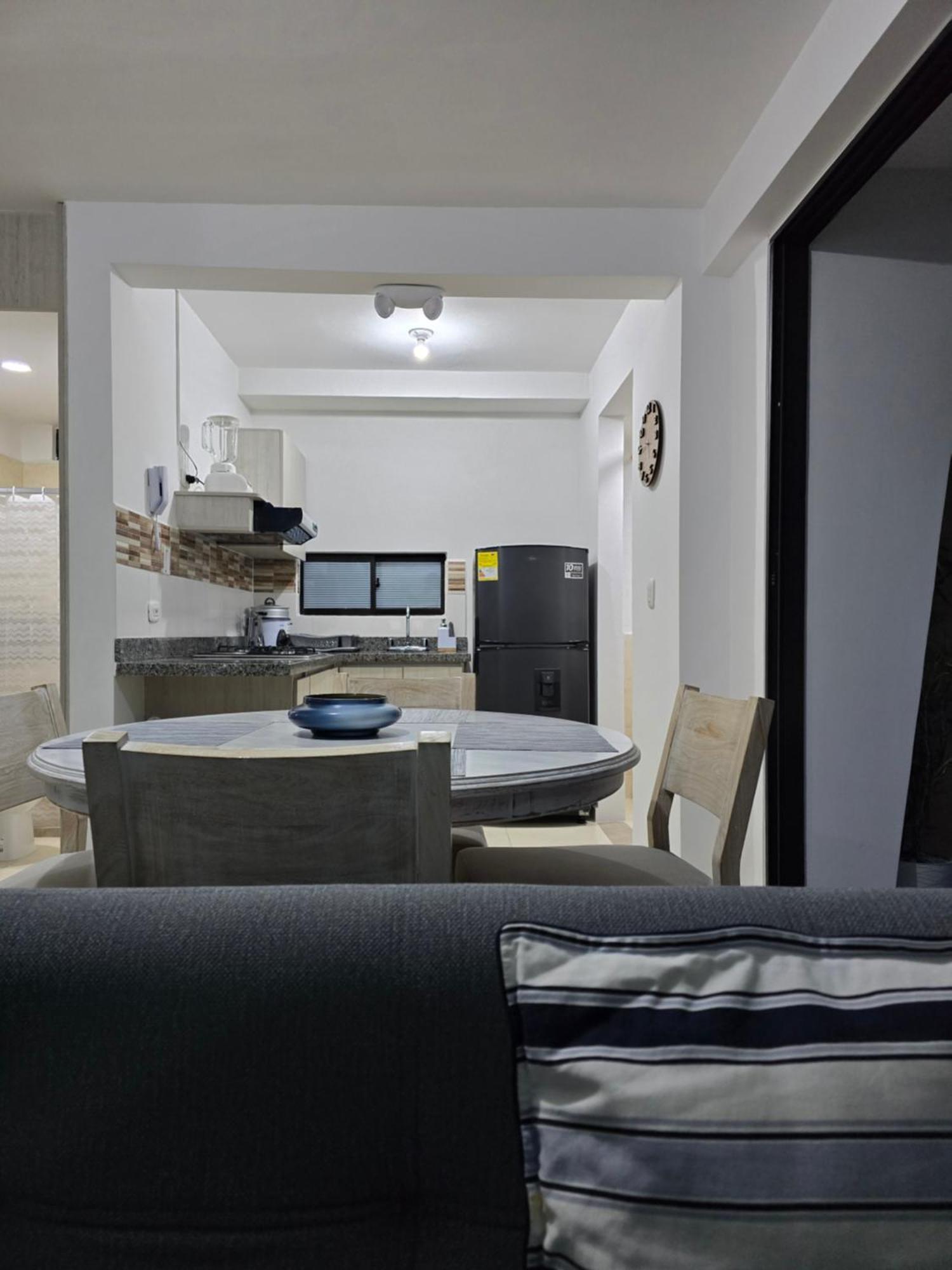 Privado Vacacional A 5m Del Aeropuerto, 20 Minutos Del Parque Del Cafe Y Centro De Con 4 Piscinas, 3 Jacuzzi, Sauna By Molca Xperiences 2h *