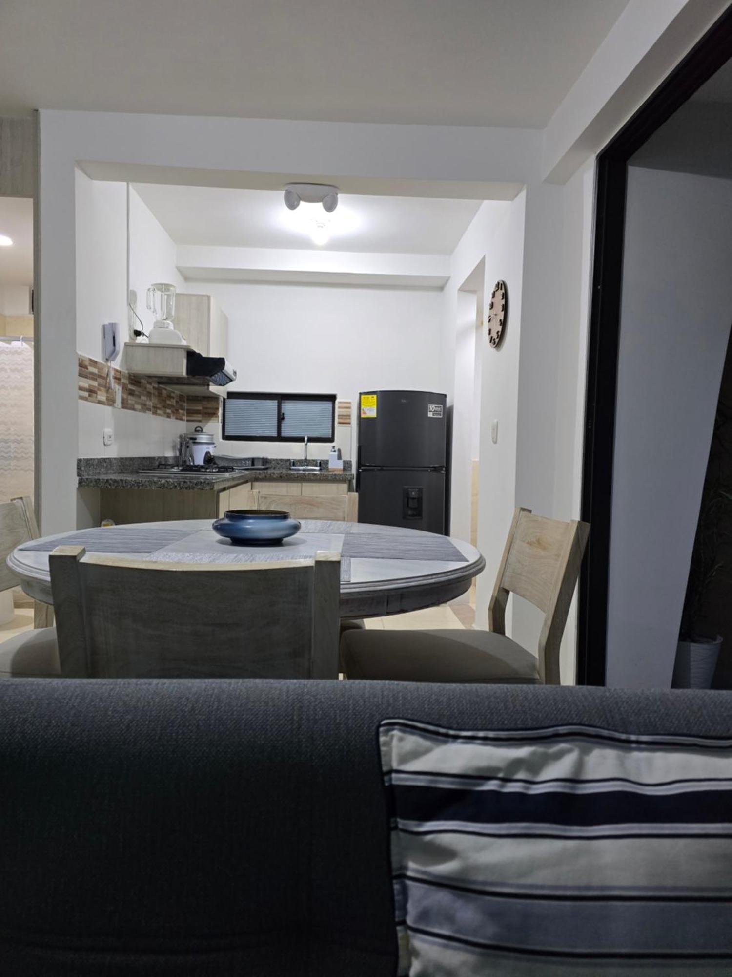 Appartement Privado Vacacional A 5m Del Aeropuerto, 20 Minutos Del Parque Del Cafe Y Centro De Con 4 Piscinas, 3 Jacuzzi, Sauna By Molca Xperiences 2h Armenia (Quindio)